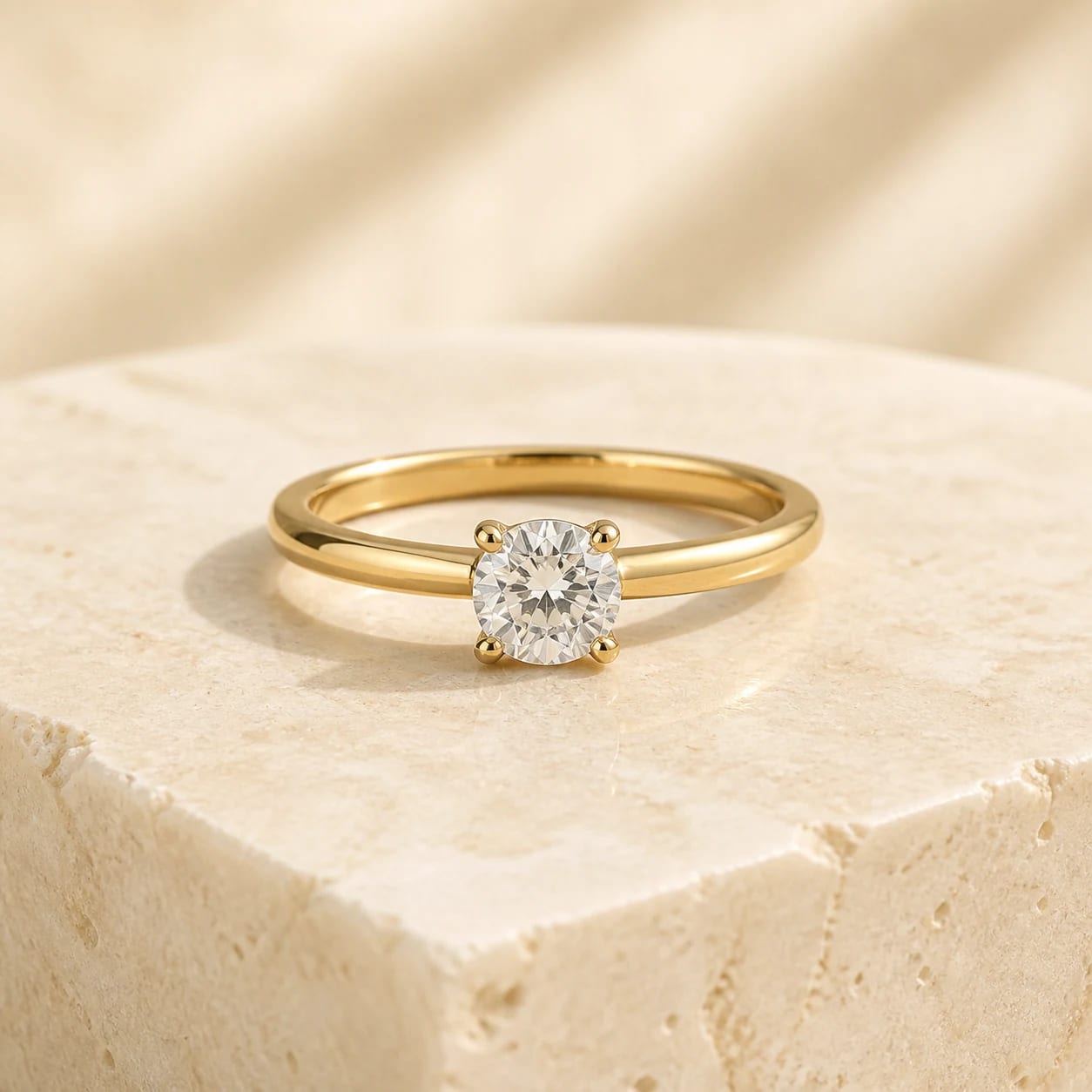 Rania Halo Ring